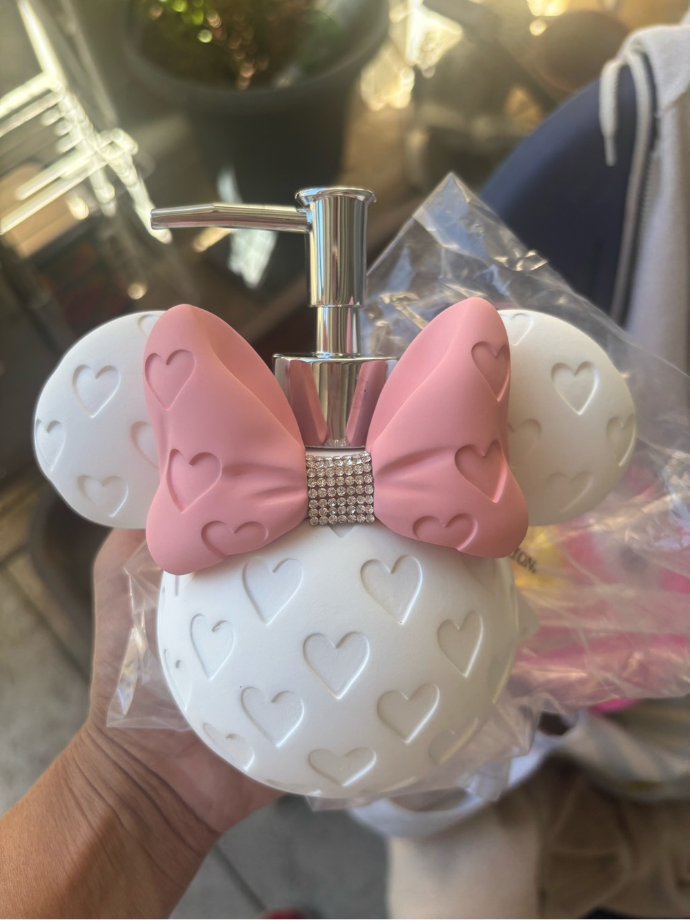 Minnie Mouse soap dispenser